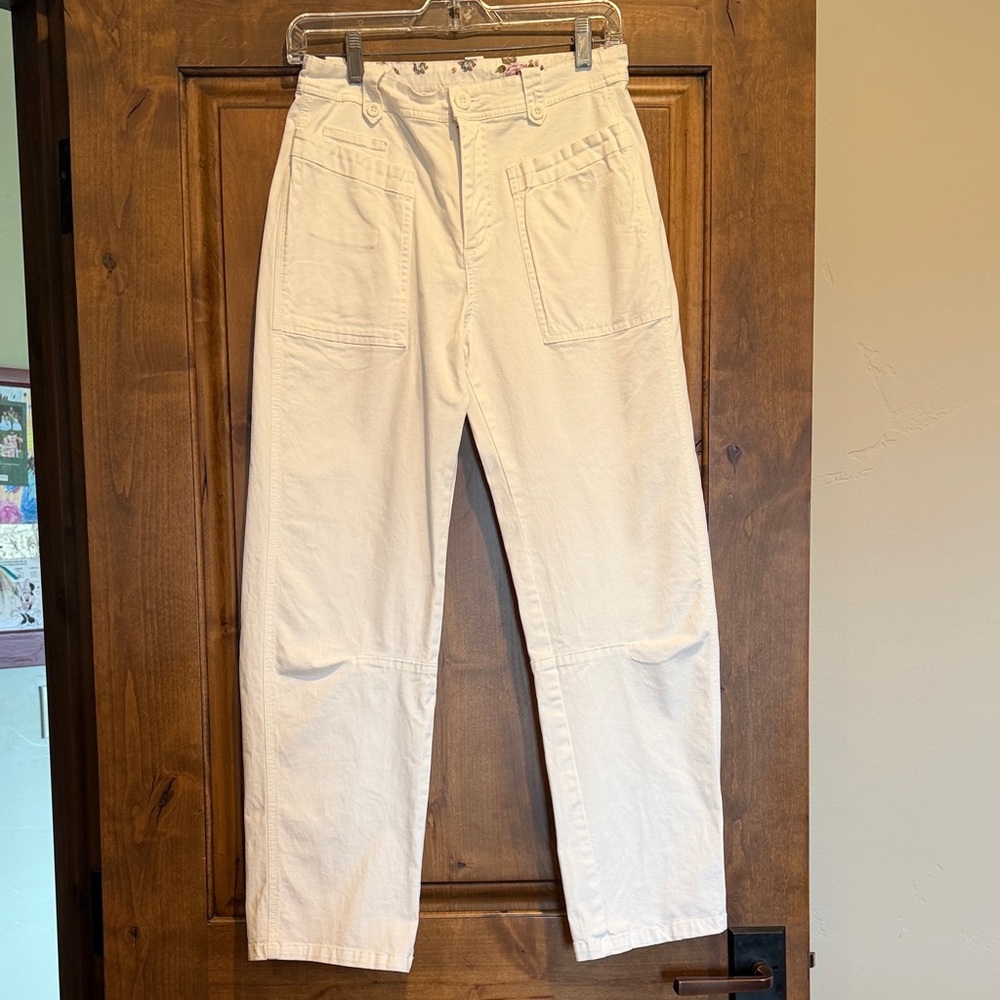 Sundance white cargo style pants